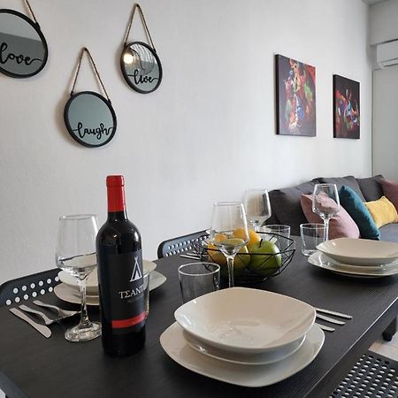 Kay'S City & Seaview One Bedroom Apartment ลาร์นาคา ภายนอก รูปภาพ