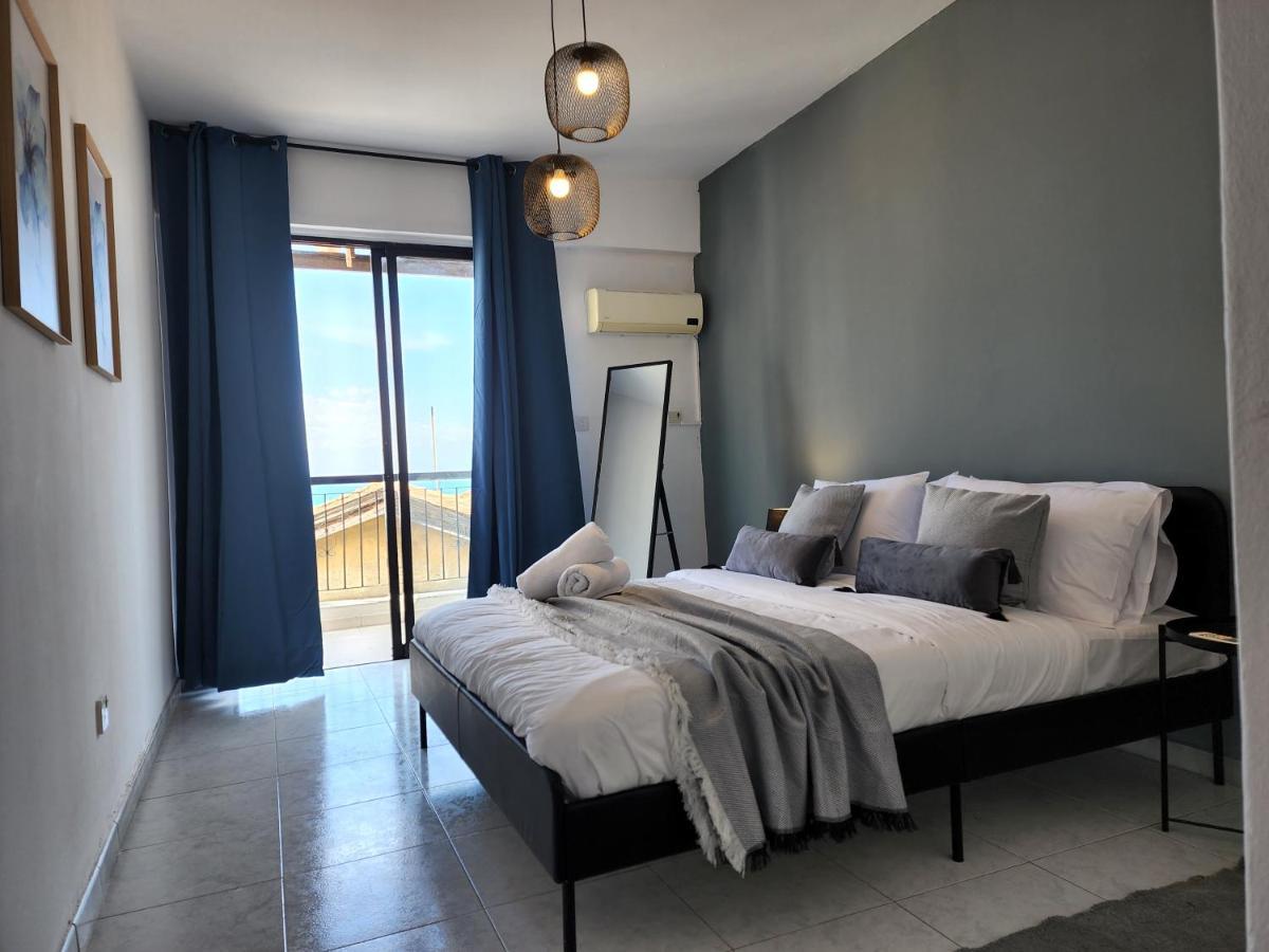 Kay'S City & Seaview One Bedroom Apartment ลาร์นาคา ภายนอก รูปภาพ